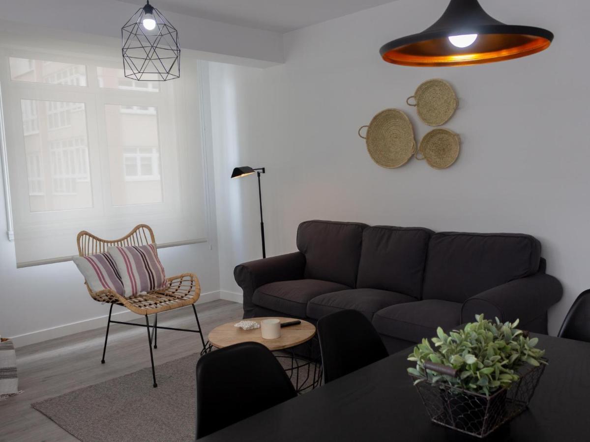 Housingcoruna Riazor Playa A Coruña Εξωτερικό φωτογραφία